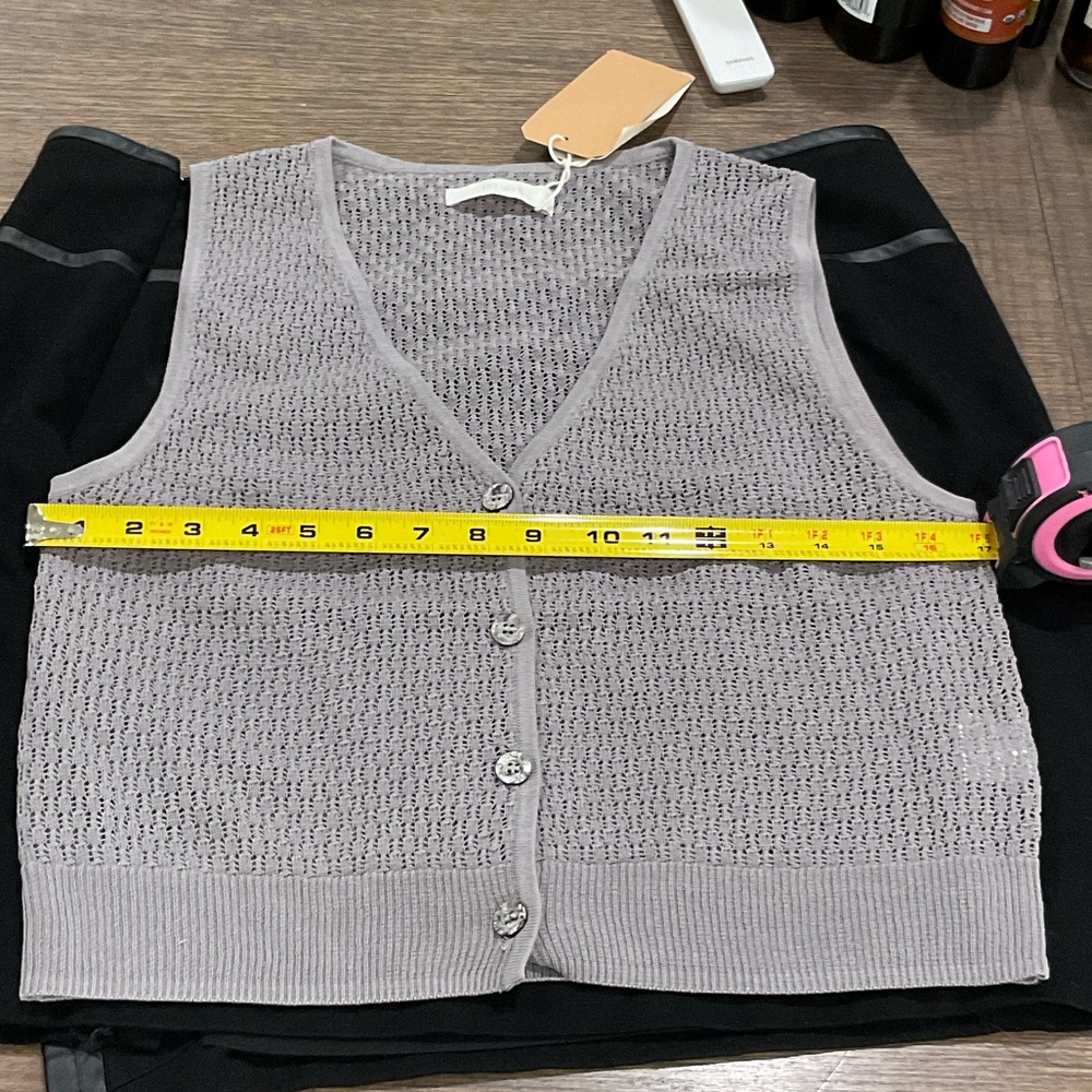 Intique Gray Sleeveless Knit Sweater Vest - Picture 3 of 11